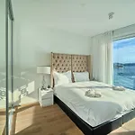 Villa Livingstone House *