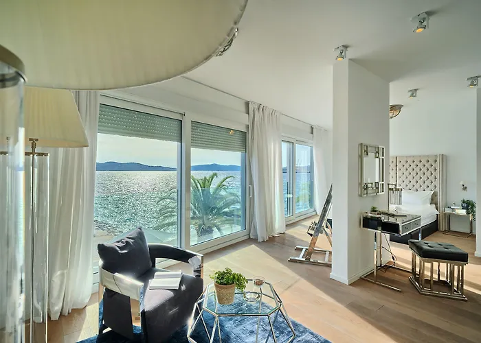 Livingstone House Villa