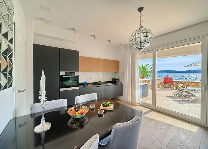 Livingstone House Villa *