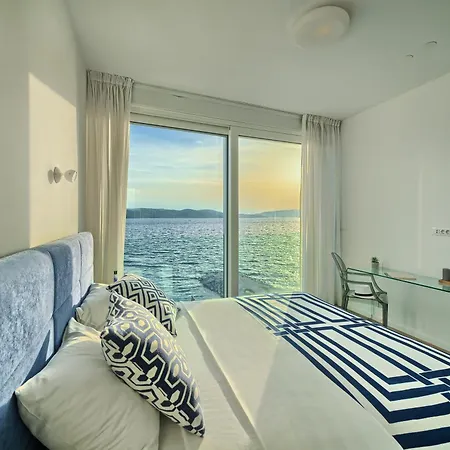 Livingstone House Vila