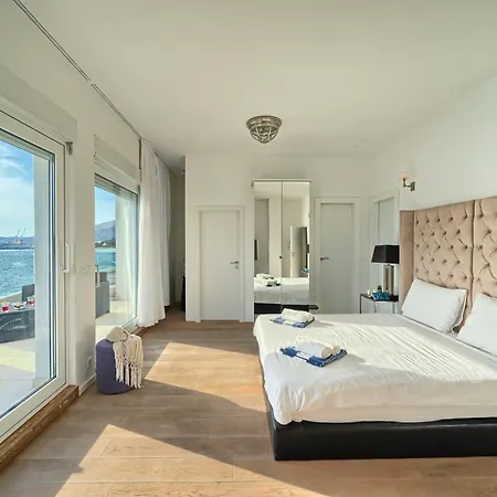 Livingstone House Vila