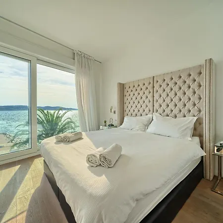 Livingstone House Vila