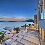 Villa Livingstone House