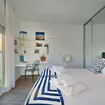 Livingstone House *